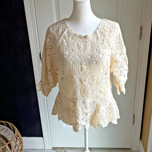 NEW! CROCHET LACE BLOUSE By SOLITAIRE SZ L - Picture 1 of 4